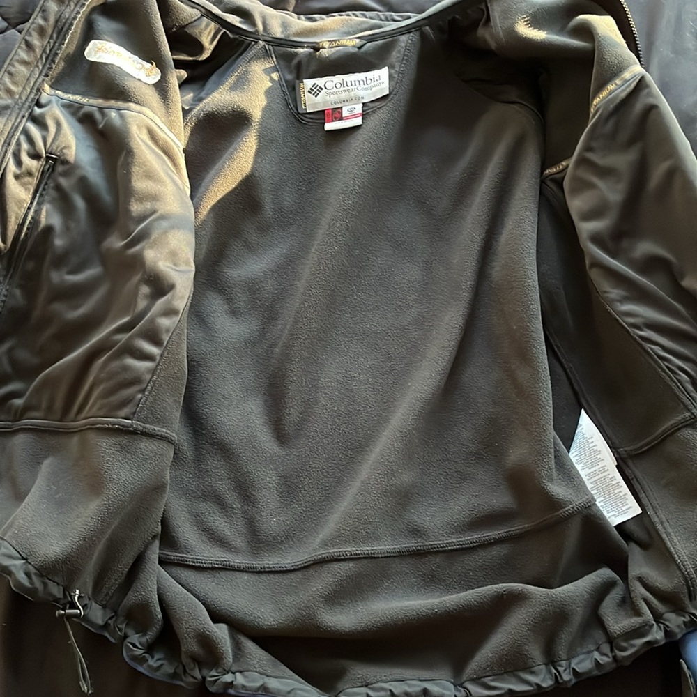 Columbia waterproof fleece lined jacket - Picture 7 of 11